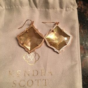 Kendra Scott Gold earrings